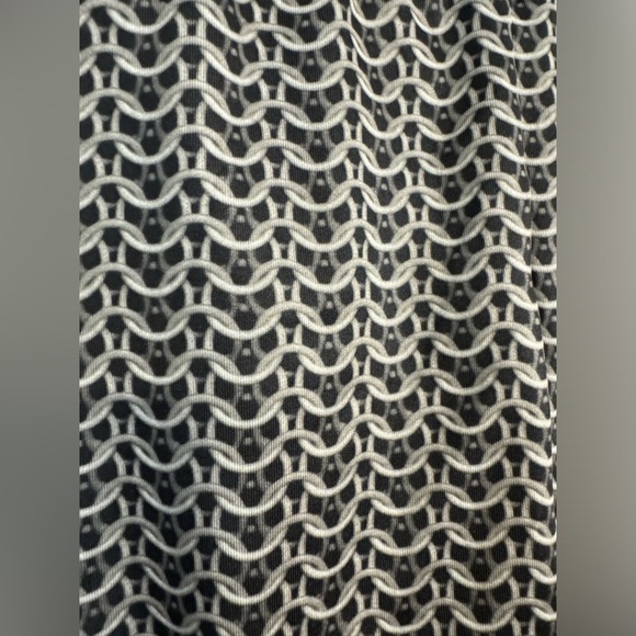 Chain Link Design Black and Gray Leggings Juniors Girls Size L ☀️ - Picture 12 of 14